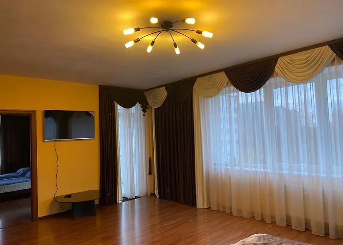 Cat Garden Elegant *